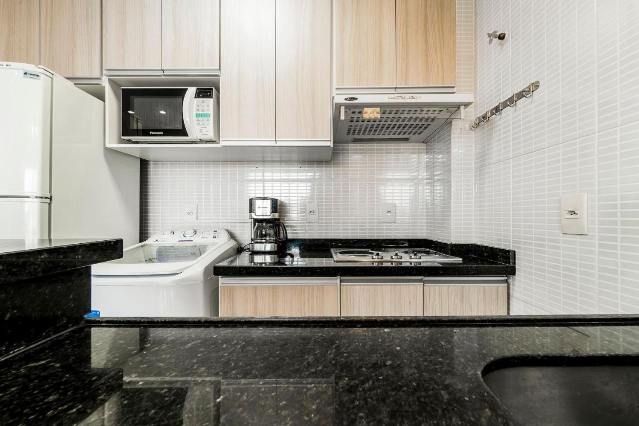 Residencial Edite No Centro De Bombinha Бомбиньяс Экстерьер фото