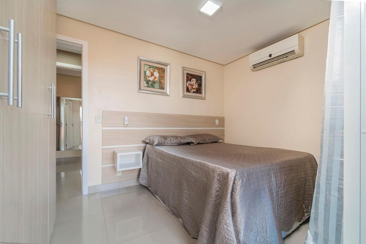 Residencial Edite No Centro De Bombinha Бомбиньяс Экстерьер фото